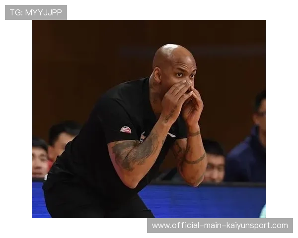 战术调整：教练如何应对突如其来的压力？，教练态度差 如何应对