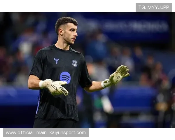 巴萨3.0版焕新生，弗里克带队场均轰3球，0203巴萨